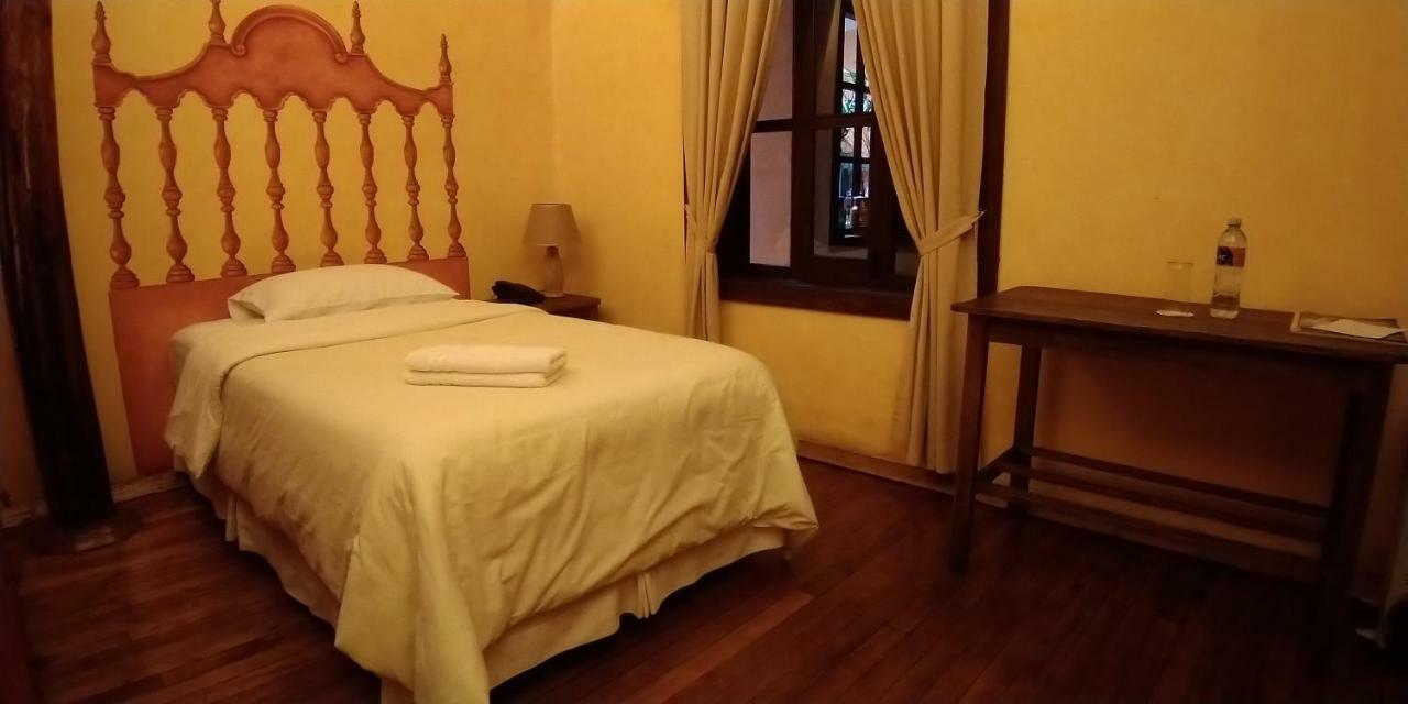 Hotel Casa Del Aguila Κουένκα Εξωτερικό φωτογραφία