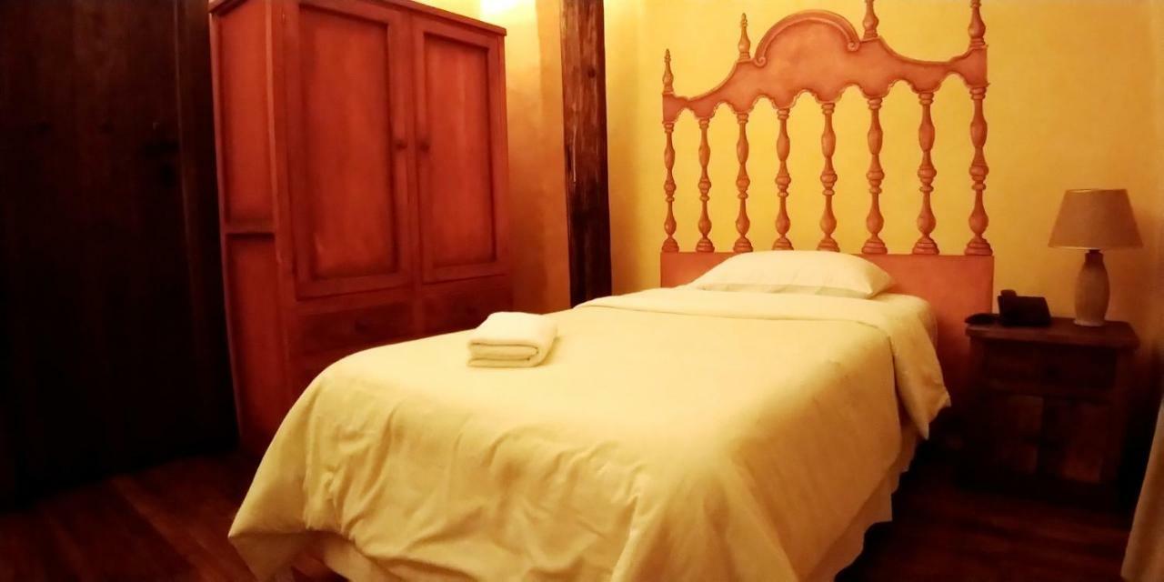 Hotel Casa Del Aguila Κουένκα Εξωτερικό φωτογραφία